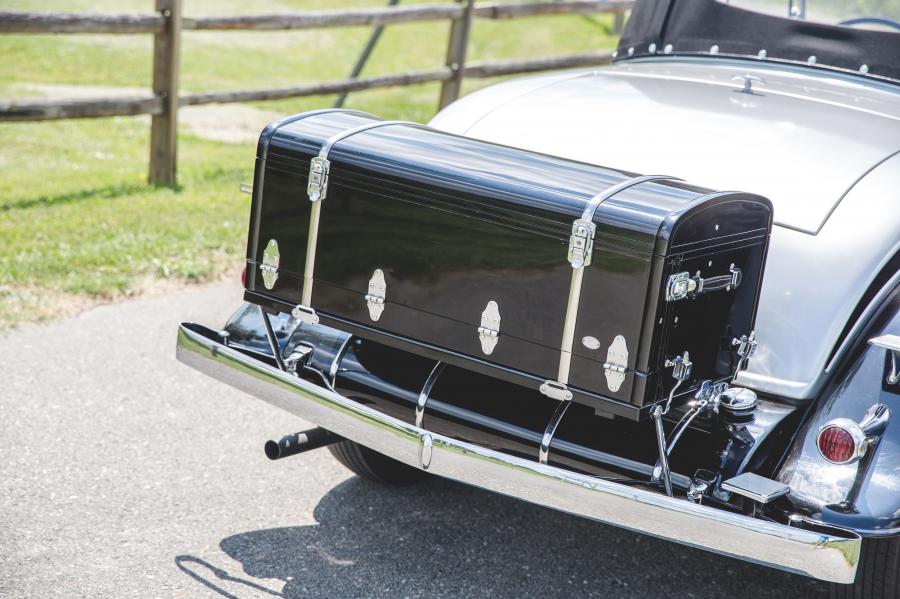 Детали экстерьера Cadillac V8 355-A Roadster by Fleetwood (4502) 1931 года  (фото 28 из 29)